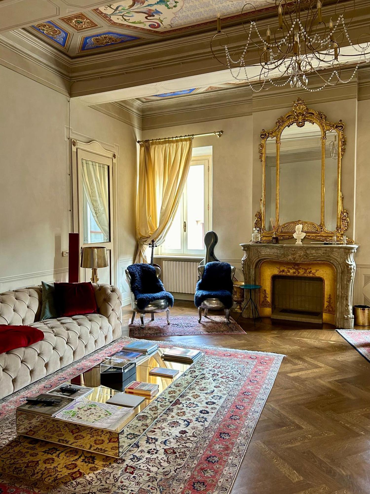 Deluxe Apartment,1521527992:JPEG