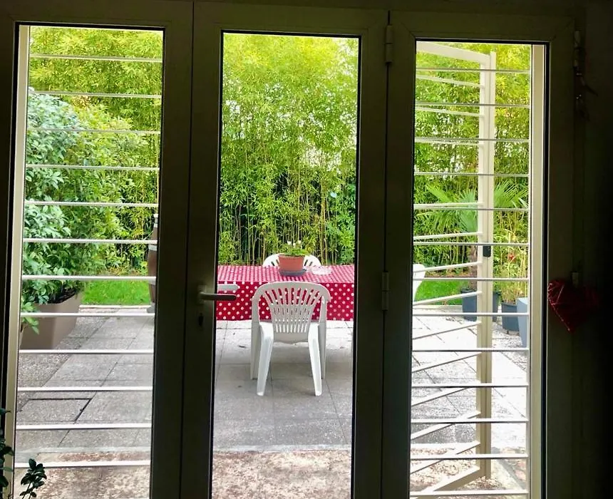 Sig Nilson Appartamento Indipendente Con Giardino-1