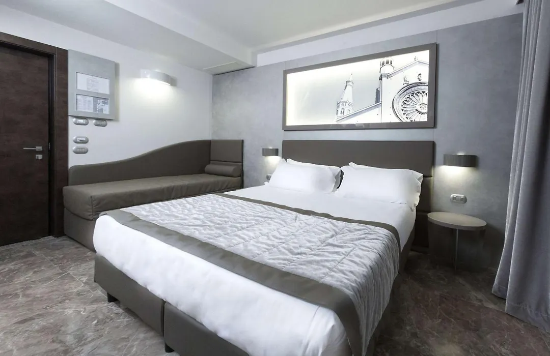 Best Western Premier Milano Palace Hotel-1