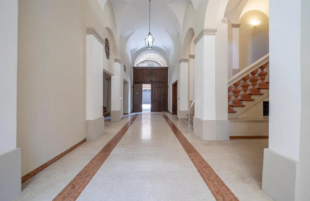 VIA EMILIA CENTRO - Stupendo appartamento a Modena-1