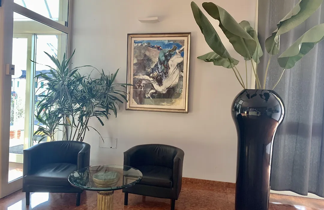 Hotel Riverside-1