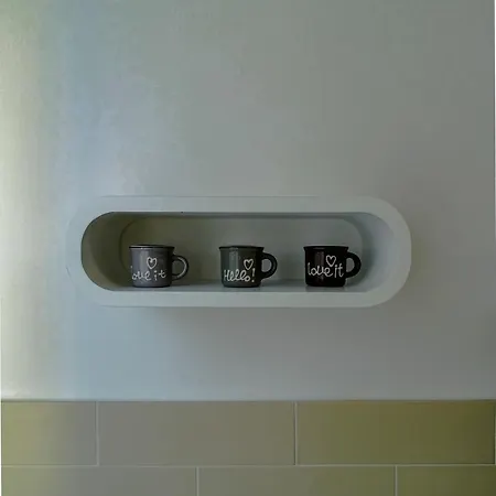 Suite 649 Bilocale con terrazzo-2