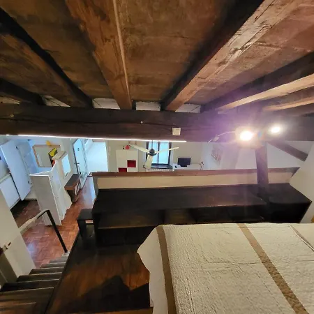 Il Nido Dell'Artista, Mansarda Sui Tetti Di Modena-3