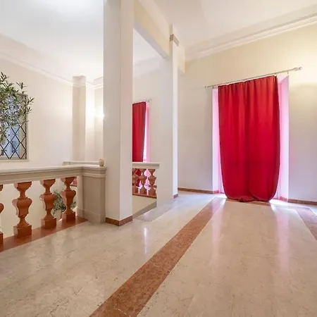 PALAZZO DUCALE - Romantico appartamento in centro-2