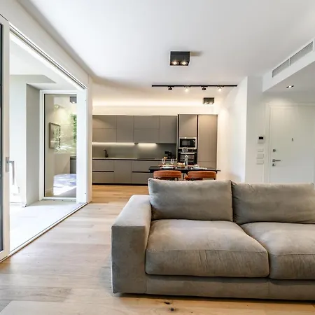 Emilia Suite Green-2