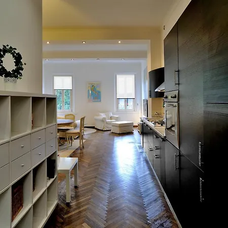 Loris' House-3