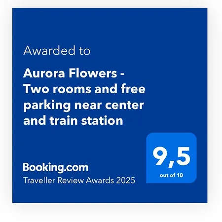 Aurora Flowers - Two Rooms And Free Parking Near Center And Train Station-2